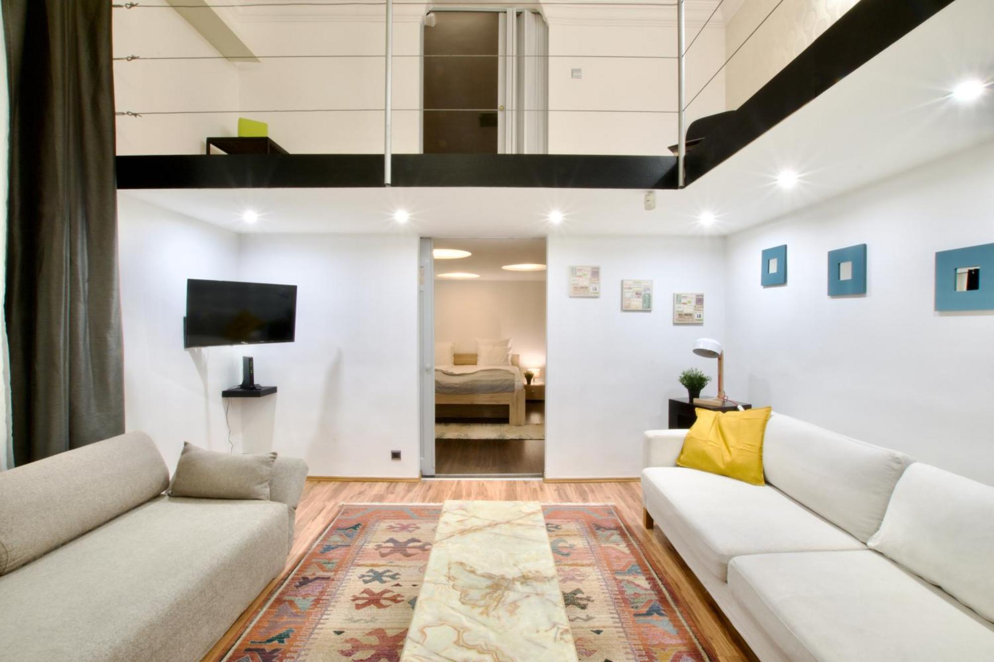 Apartment Standard By Hi5- Kazinczy 2 Bedroom Budapest