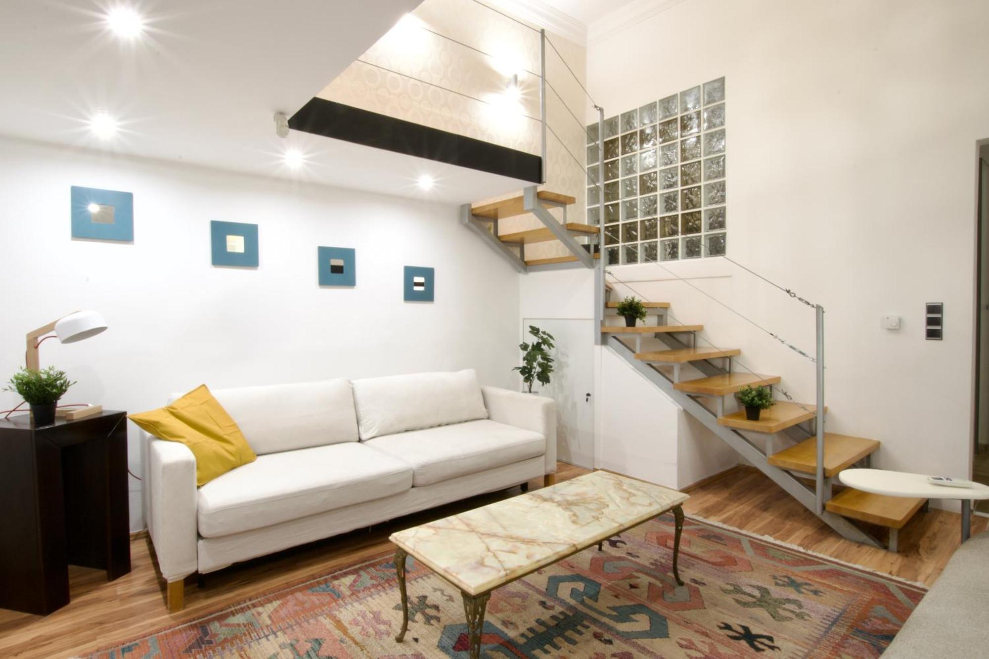 Standard By Hi5- Kazinczy 2 Bedroom Apartment Budapest
